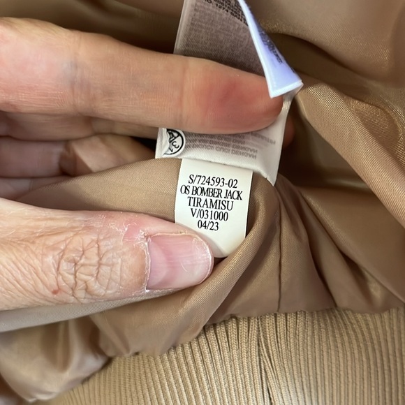 Old Navy bomber jacket puffy jacket water resistant gold tan size large - Picture 8 of 9